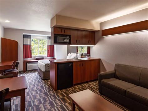 pet friendly hotels in morgantown wv|Sonesta Essential Morgantown